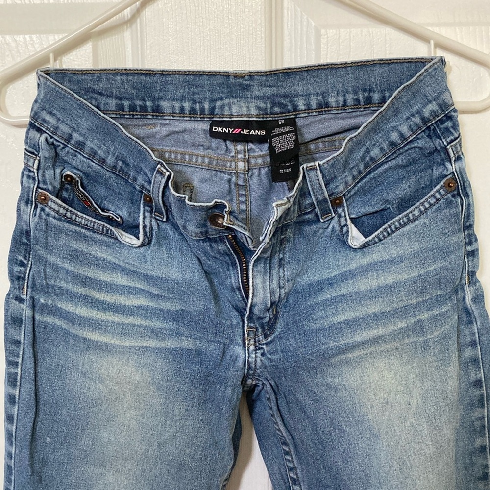 DKNY Jeans Women's Light Blue Distressed Mid-Rise Jeans